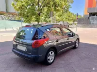 Usado Peugeot 207 Active 95 CV (69 kW) 2013 Gris / plata Familiar