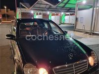 Usado Mercedes E200 75 CV (55 kW) 1993 Negro Familiar