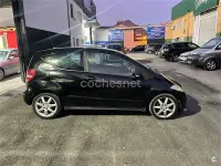 Usado Mercedes A180 109 CV (80 kW) 2008 Negro Berlina