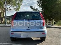 Usado Fiat Punto Dynamic 60 CV (44 kW) 2005 Azul Utilitario
