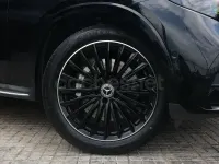 Usado Mercedes GLC300 269 CV (197 kW) 2025 Negro SUV