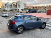 Usado Opel Astra Business 110 HP (80 kW) 2014 Azul Sedan