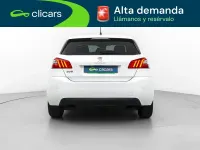 Usado Peugeot 308 Style 120 CV (88 kW) 2015 Blanco Berlina