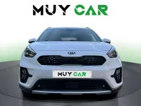 Używany Kia Niro 141 KM (103 kW) 2020 Biały SUV