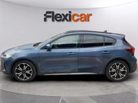 Używany Ford Focus Active 155 KM (114 kW) 2022 Niebieski Sedan/Limuzyna