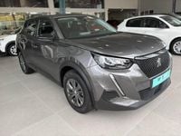Usado Peugeot 2008 Active 110 CV (80 kW) 2022 Gris SUV
