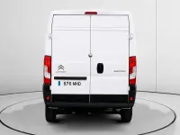 Usado Citroën Jumper 140 CV (102 kW) 2023 Blanco Monovolumen