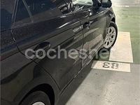 Usado Hyundai i20 84 CV (61 kW) 2015 Negro Berlina