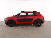 Usado Citroën C4 Feel 82 CV (60 kW) 2017 Rojo SUV