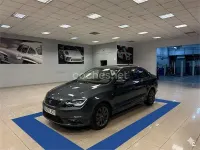 Usado Seat Toledo I-Tech 105 CV (77 kW) 2015 Gris / plata Utilitario