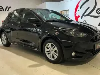 Usado Toyota Yaris Edition 125 CV (91 kW) 2023 Negro Utilitario