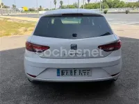 Usado Seat Leon FR 150 CV (110 kW) 2020 Blanco Berlina