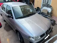 Usado Seat Cordoba Stella 68 CV (50 kW) 2001 Gris / plata Familiar
