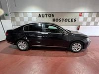 Usado VW Passat Advance 140 HP (102 kW) 2014 Azul Sedan