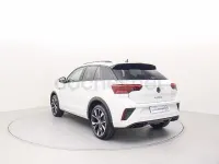 Usado VW T-Roc R-line 115 CV (84 kW) 2025 Blanco SUV