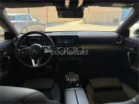 Usado Mercedes CLA200 Shooting Brake 150 CV (110 kW) 2023 Negro Familiar