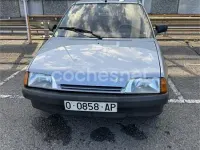 Usado Citroën AX 70 CV (51 kW) 1988 Azul Utilitario