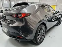 Usado Mazda 3 116 CV (85 kW) 2020 Gris Utilitario