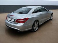 Usado Mercedes E350 Elegance 231 CV (169 kW) 2009 Gris / plata Coupe