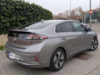 Usado Hyundai Ioniq Style 141 CV (103 kW) 2020 Gris Utilitario
