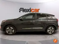 Usado Kia e-Niro 100 kW (136 CV) 2022 Azul SUV