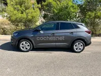 Usado Opel Grandland X Selective 130 CV (95 kW) 2019 Gris / plata SUV