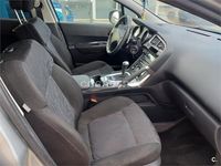 Usado Peugeot 3008 Access 120 CV (88 kW) 2013 Gris / plata Berlina