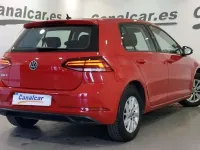 Usado VW Golf VII Advance 116 CV (85 kW) 2018 Rojo Familiar