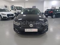 Usado VW Passat 120 CV (88 kW) 2019 Gris / plata Berlina