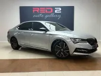 Usado Skoda Superb SportLine 200 CV (147 kW) 2023 Gris / plata Berlina