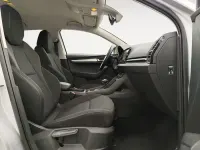 Usado Skoda Karoq Selection 150 CV (110 kW) 2025 Gris / plata SUV