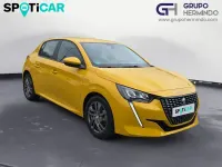 Usado Peugeot 208 Active 100 CV (73 kW) 2021 Amarillo Utilitario