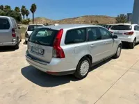 Usado Volvo V50 Drive Kinetic 109 CV (80 kW) 2009 Gris / plata Familiar