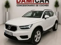 Usado Volvo XC40 Momentum 129 CV (94 kW) 2022 Blanco SUV
