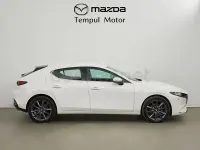 Usado Mazda 3 Center-Line 140 CV (102 kW) 2025 Blanco Berlina