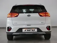 Usado Kia Niro 141 CV (103 kW) 2020 Blanco SUV