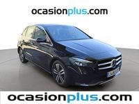 Usado Mercedes B200 150 CV (110 kW) 2022 Negro Monovolumen