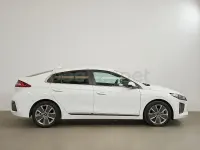 Usado Hyundai Ioniq 141 CV (103 kW) 2018 Blanco Utilitario