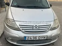 Usado Citroën C3 61 CV (44 kW) 2006 Gris / plata Berlina