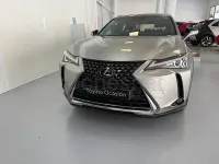 Usado Lexus UX Business Edition 184 CV (135 kW) 2021 Beige SUV