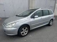 Usado Peugeot 307 110 CV (80 kW) 2003 Gris / plata Familiar