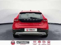 Begagnad Volvo V40 CC 120 HK (88 kW) 2017 Röd Kombi