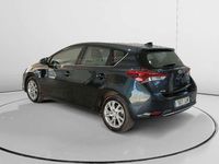 Usado Toyota Auris Hybrid 136 CV (100 kW) 2015 Azul Utilitario