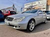 Usado Mercedes CLS500 306 CV (225 kW) 2006 Gris / plata Berlina
