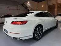 Usado VW Arteon R-line 150 CV (110 kW) 2020 Blanco Berlina