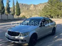 Usado Mercedes C280 231 CV (169 kW) 2008 Gris / plata Berlina