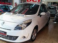 Usado Renault Scénic III Dynamique 129 CV (94 kW) 2010 Blanco Monovolumen