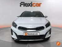 Usado Kia XCeed 120 CV (88 kW) 2023 Blanco SUV