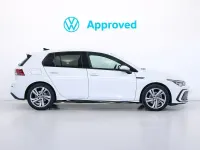 Usado VW Golf VIII R-line 150 CV (110 kW) 2024 Blanco