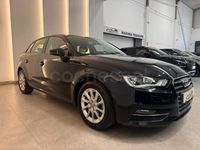 Usado Audi A3 Attraction 110 CV (80 kW) 2014 Negro Berlina